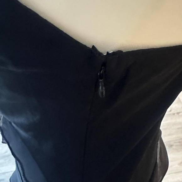 A&F Ruffle Dress - Picture 8 of 12